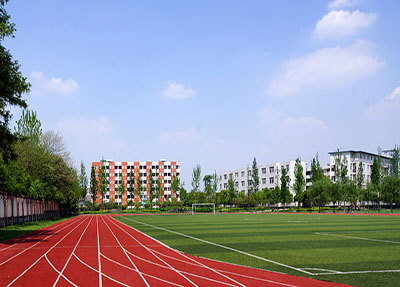 学校大门