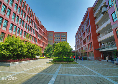 学校大楼.jpg